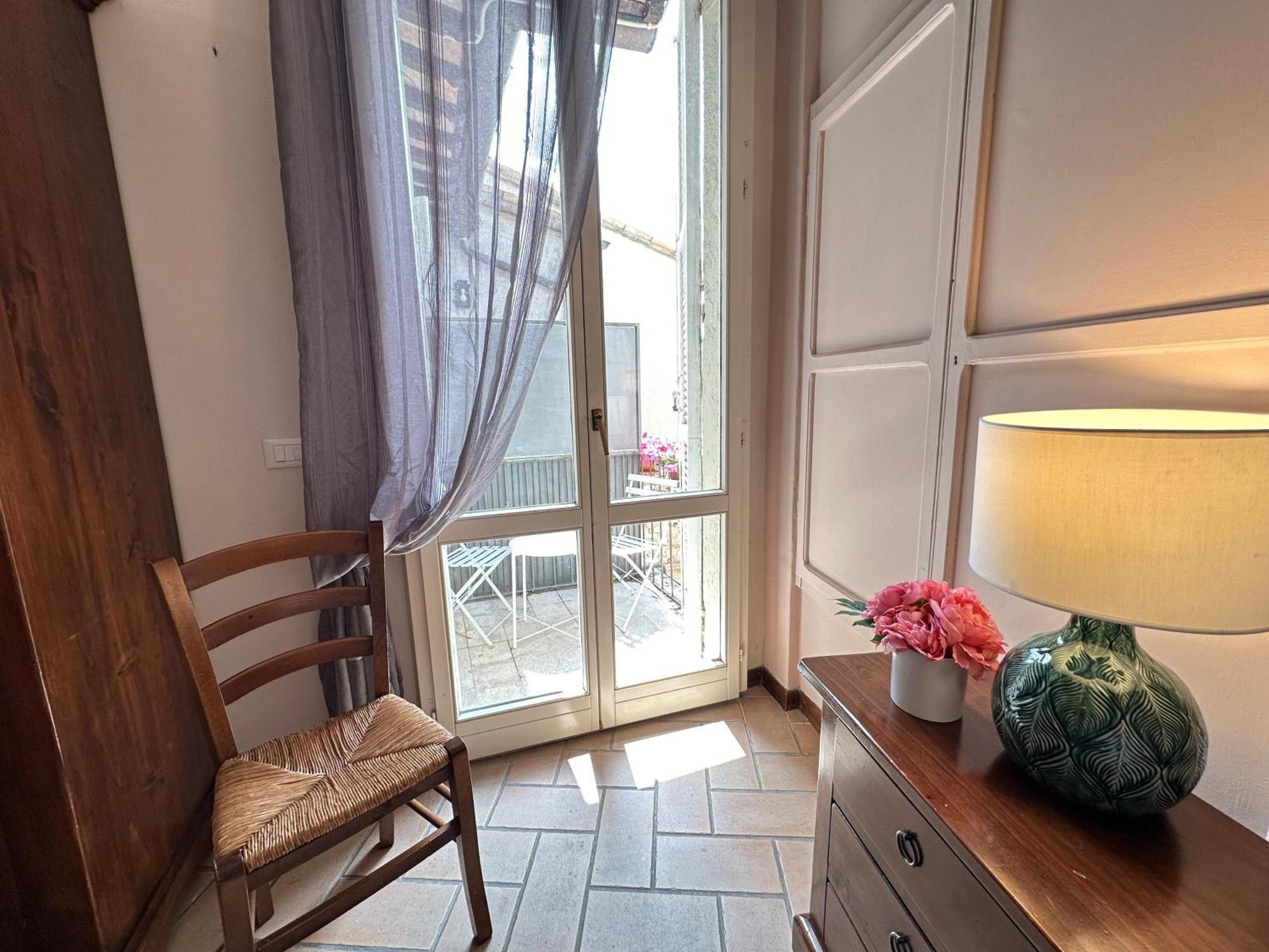 Portica Apartment Assisi Szoba fotó
